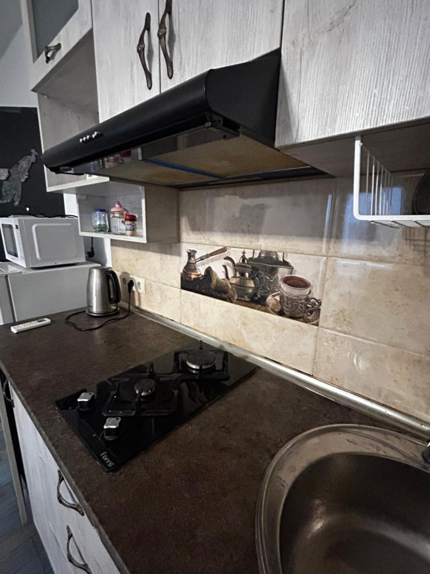 Appartement Мой Дом à Batoumi Extérieur photo